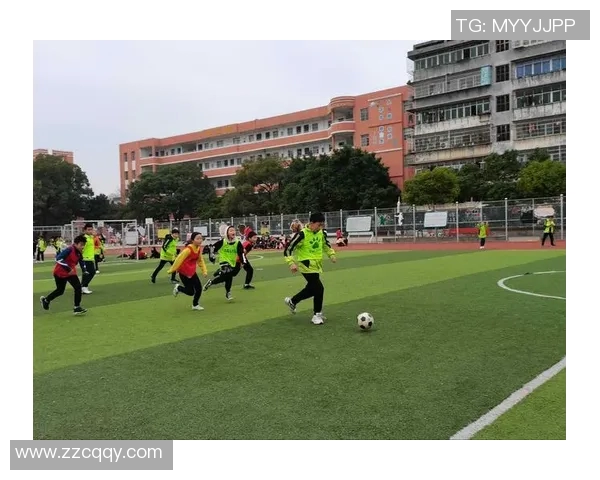 儿童足球赛精彩纷呈小小球员展现无限潜力与团队精神